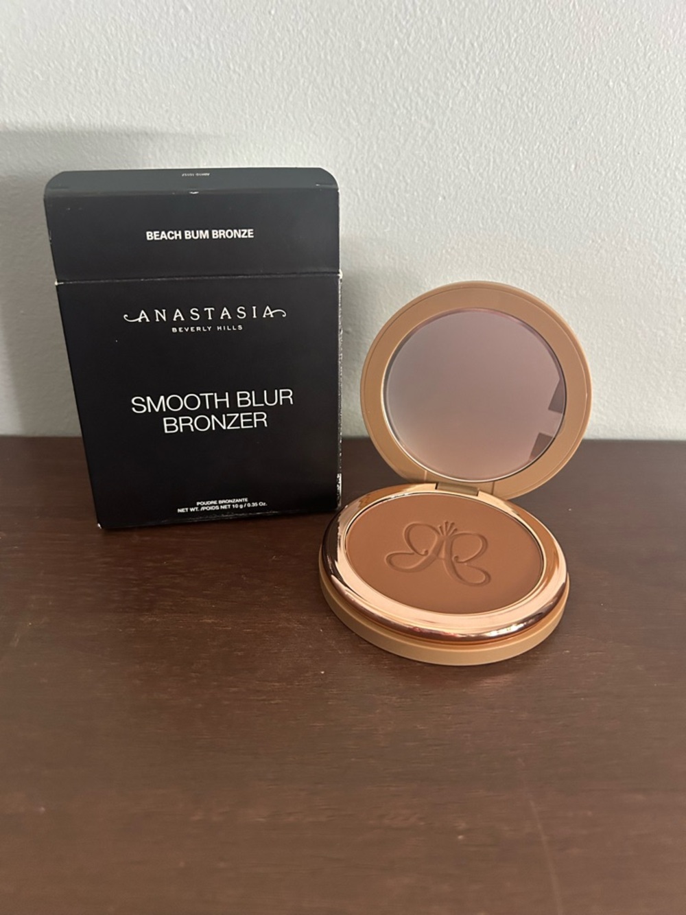 Anastasia Smooth Blur Bronzer in Beach Bum Bronze